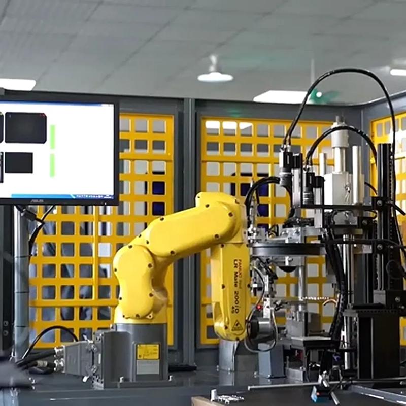 自动检测机器人 引领智能制造新潮流