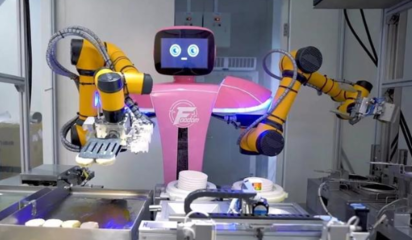 碧桂园旗下公司自主研发机器人亮相郑州，开启智慧建筑新篇章