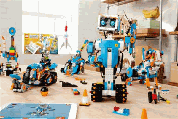 领越乐高机器人 创新研发与教育融合的未来之路